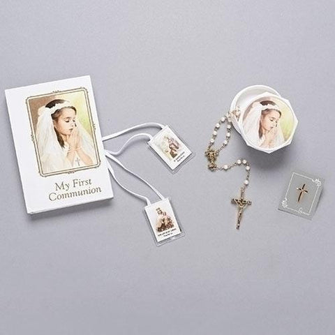 First Communion 5 Piece Gift Set - Praying Girl - Gerken's Religious Supplies